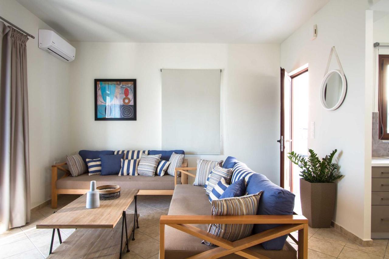 Mike'S Apartment I Luxury Above The Sea 基萨莫斯 外观 照片